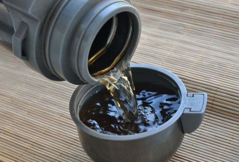 Infusión de herbas contra parasitos